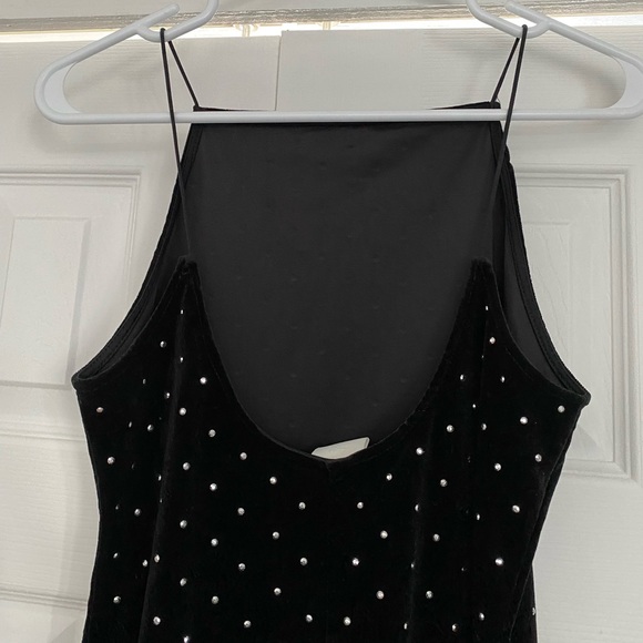 3/$30 ✨ H&M | Sexy Black Dress - Picture 5 of 5
